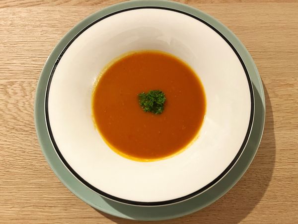 Pompoen geroosterde paprika soep